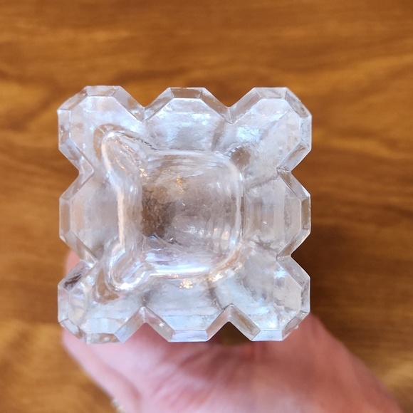 Vintage Clear Pressed Glass Vase - Picture 5 of 9